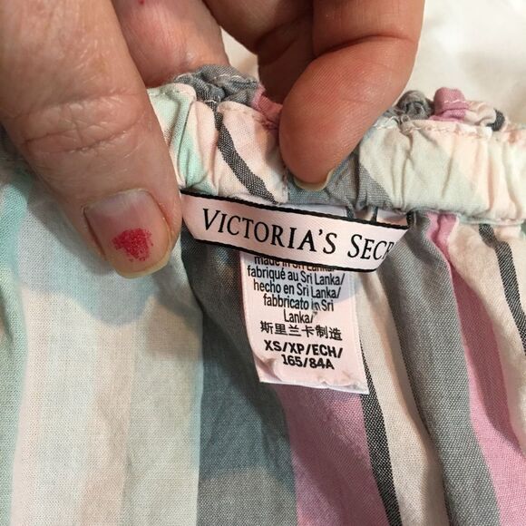 Victoria Secret boho off the shoulder striped top - Picture 3 of 8